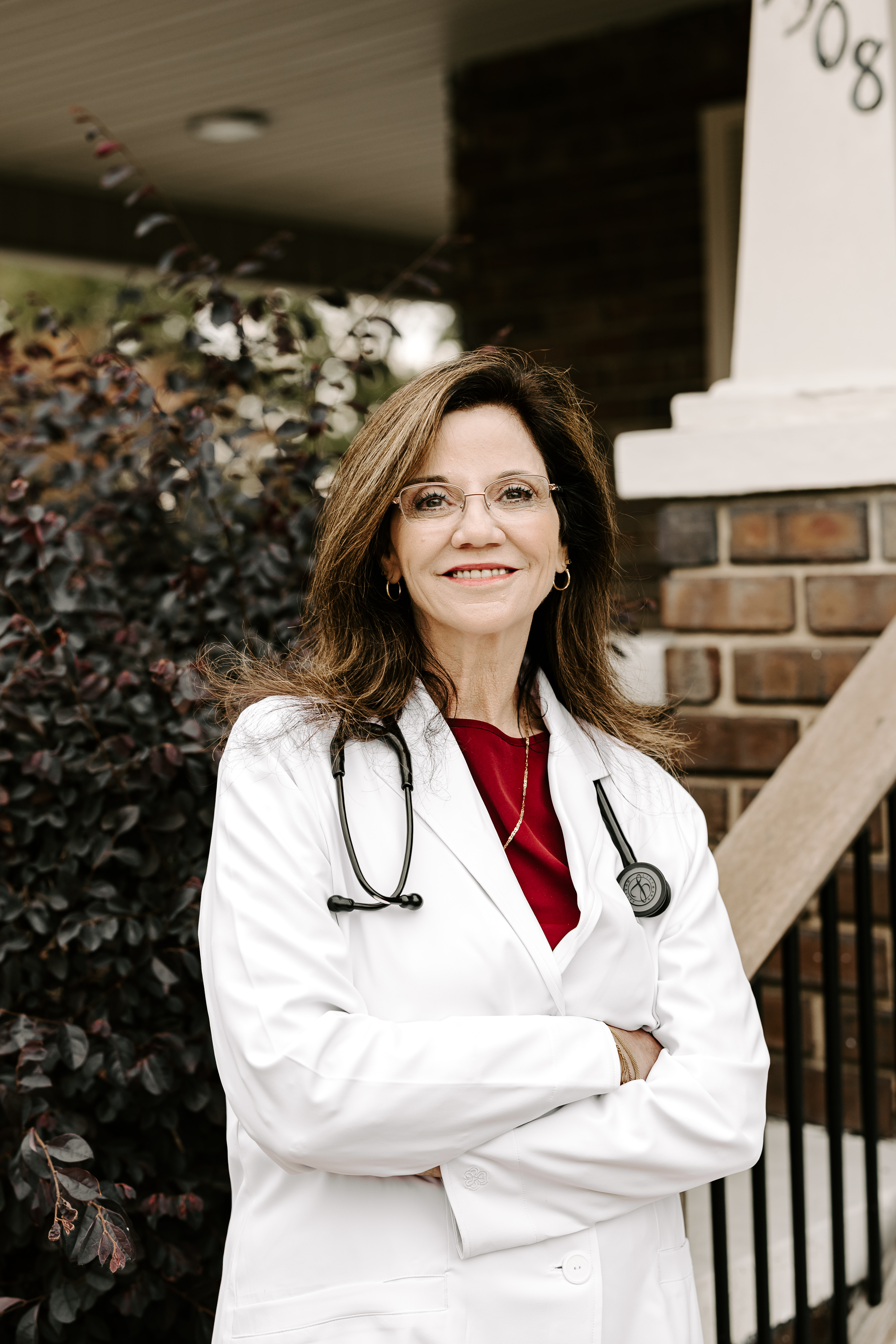 Dr. Laurie Davis, DNP, FNP